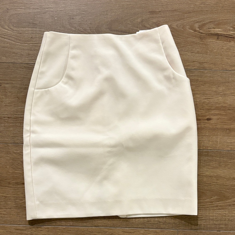 H&M Cream Pencil Skirt